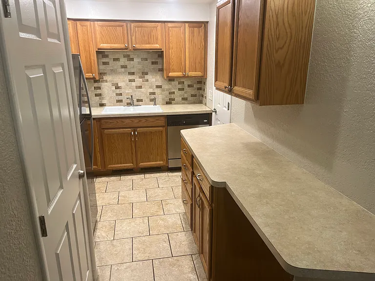 4138 W 41st Ave #B — Photo 3