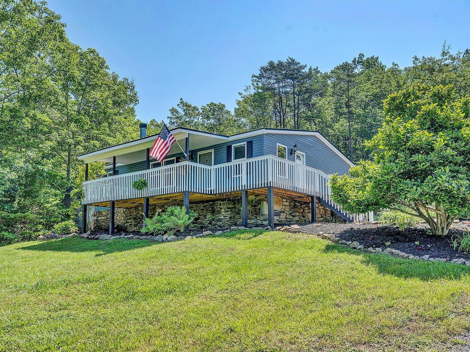 1084 Cc Mountain Rd, New Castle, VA 24127 Zillow