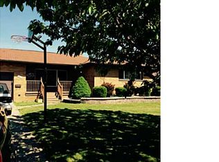71 Gregory Dr, Buffalo, NY