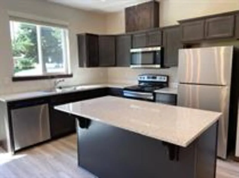 2 bed, 2.5 bath, 1370 sqft, $1,850 — Photo 3