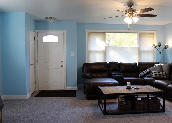 4th image of 10935 S Komensky Ave