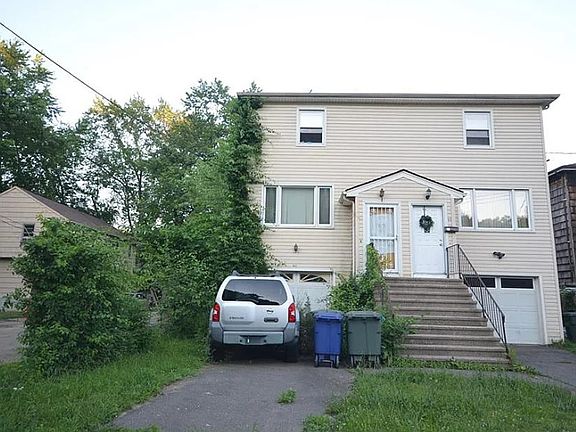 5th image of 1682 Reservoir Ave