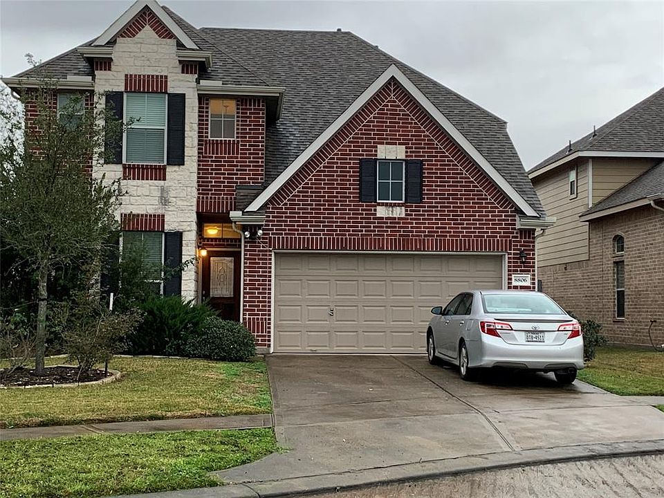 1st image of 8806 Willow Wind Ln