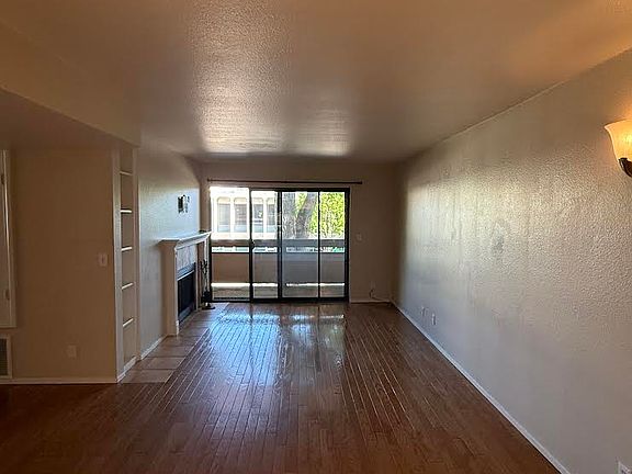 4th image of 1816 K St Unit L2