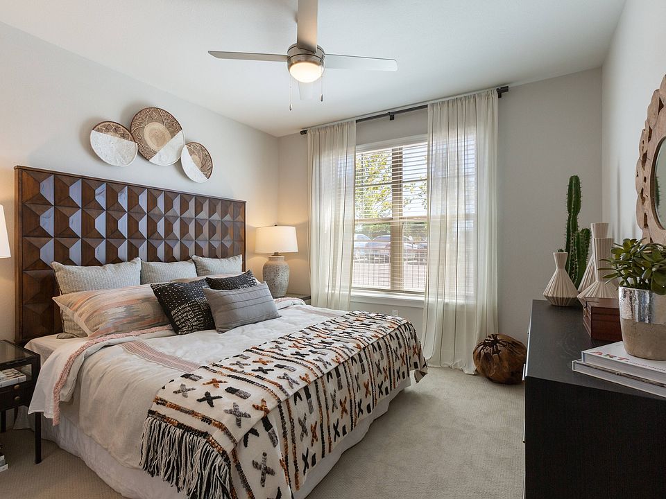 Elegant Bedroom