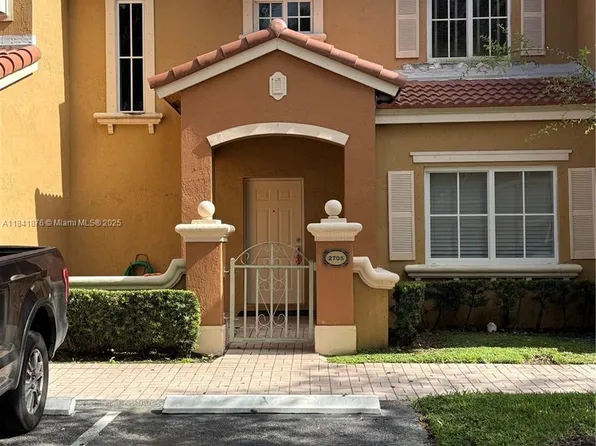 8424 NW 139th Ter APT 2705, Miami Lakes, FL 33016