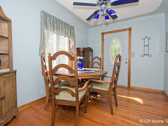 006 - entry - IMG_3524