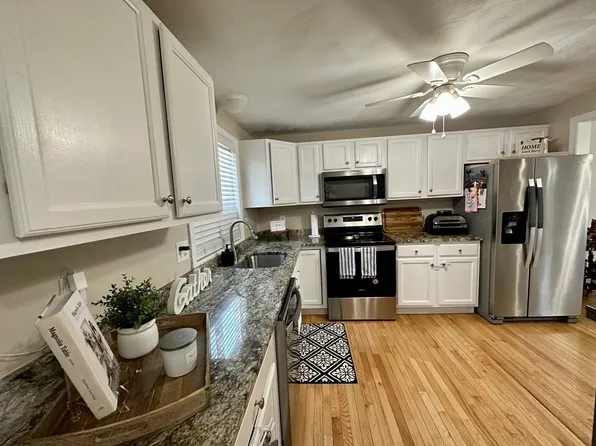 81 Bay St Unit 81, Taunton, MA 02780