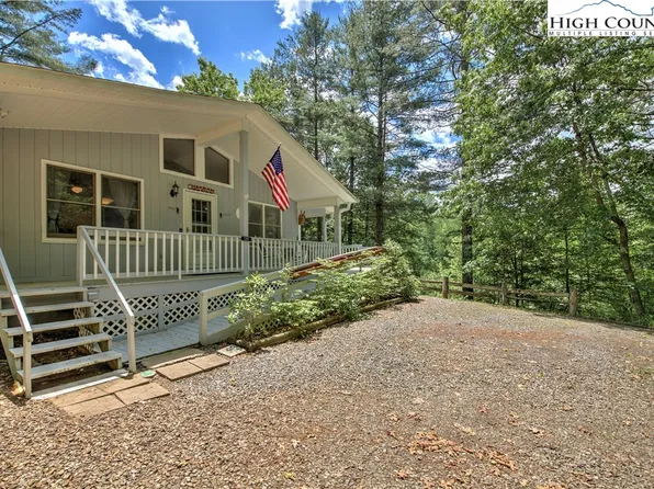 136 Just a Mere Lane, Burnsville, NC 28714