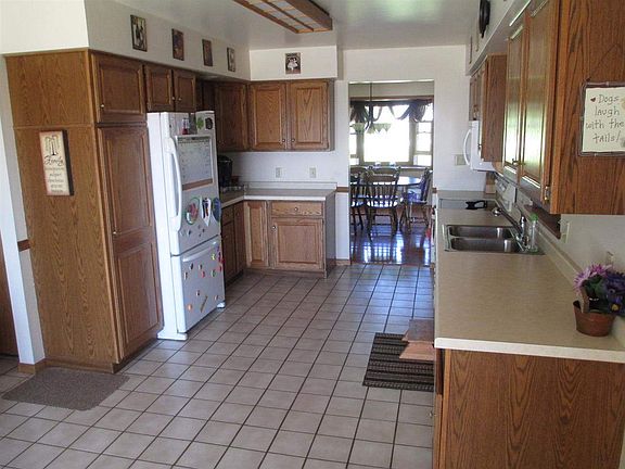 4th image of E7201 Oak Knoll Dr
