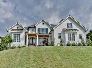 1506 Shadow Forest Dr, Matthews, NC 28105