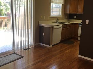 1010 Doral Dr, Bloomington, IL