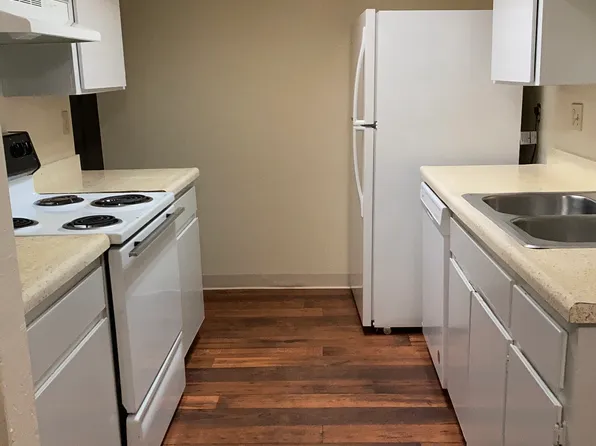 444 Ballantyne St APT I, El Cajon, CA 92020