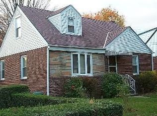 57 Lawrence St, Uniondale, NY 11553