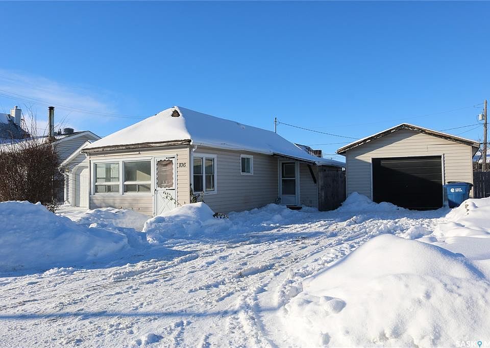 1st image of 106 Garry STREET