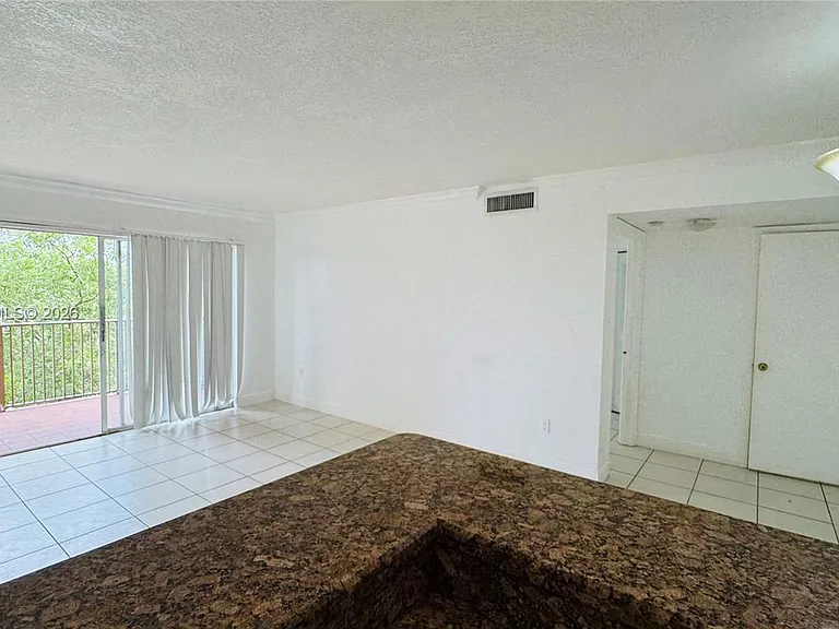 15221 SW 80th St #406 — Photo 6