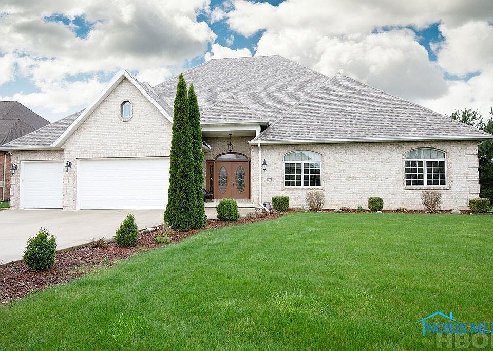 1st image of 8398 Lakeside Dr