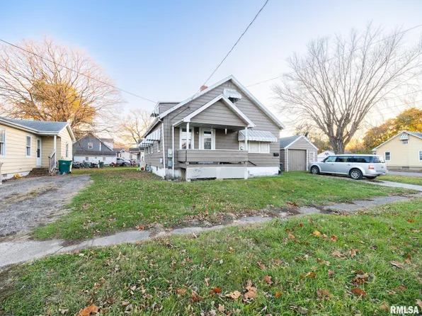 145 Chicago St, East Peoria, IL 61611