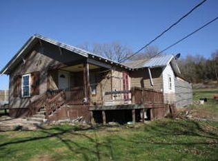 11591 62nd Hwy, Pyatt, AR 72672