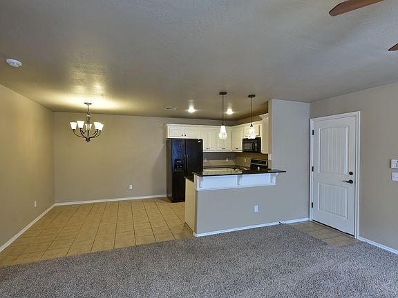 5th image of 13803 Oxford Dr