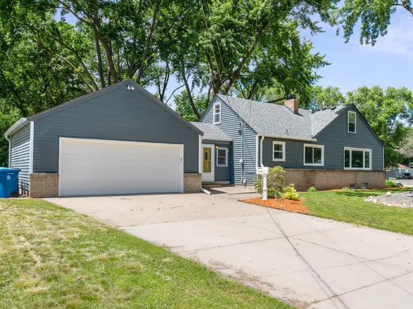 4101 W 109th St, Bloomington, MN 55437