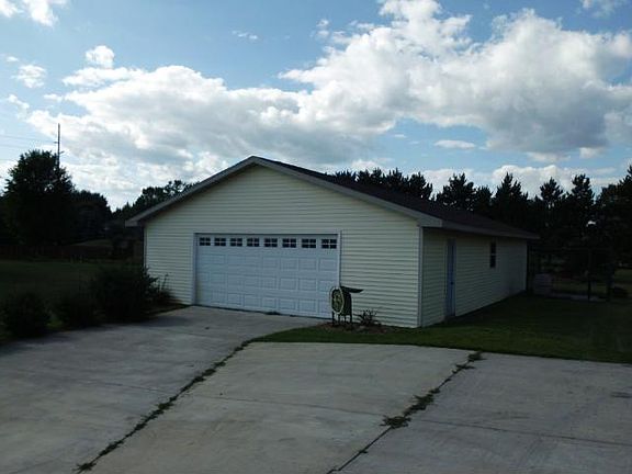 2nd image of 6368 262nd St