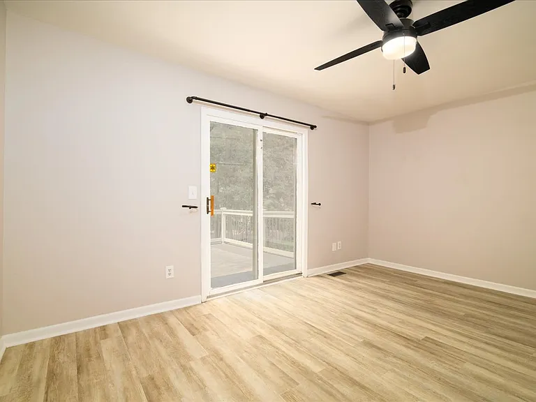 38291 River Park Dr — Photo 17