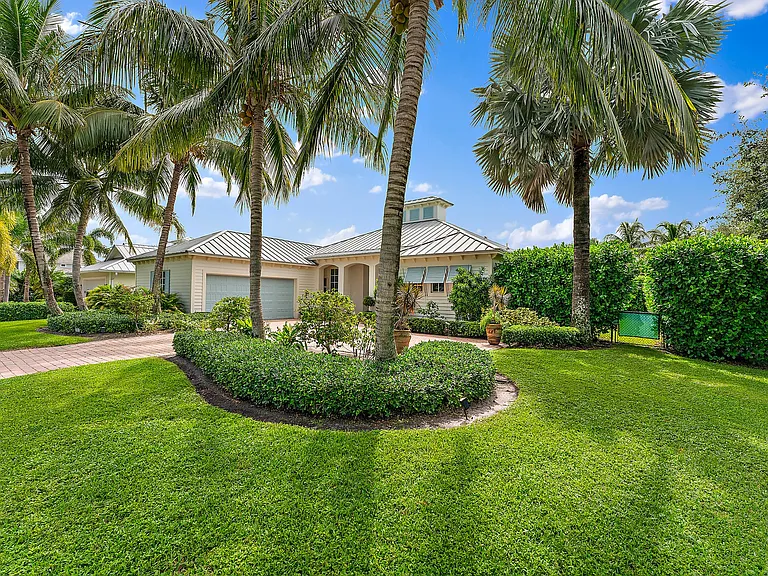 4 Tradewinds Cir — Photo 5