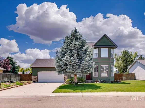 1239 Willow Creek Dr, Nampa, ID 83686