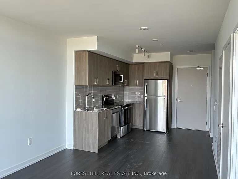 4010 Eglinton Ave W #601 — Photo 8