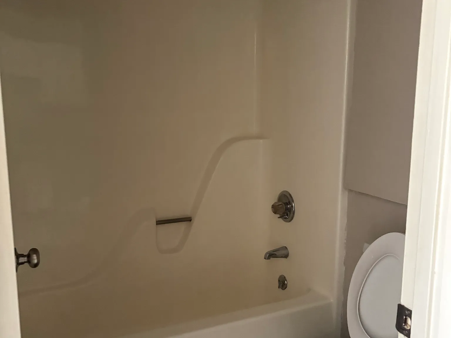 Studio, 260 sqft, $800 — Photo 4