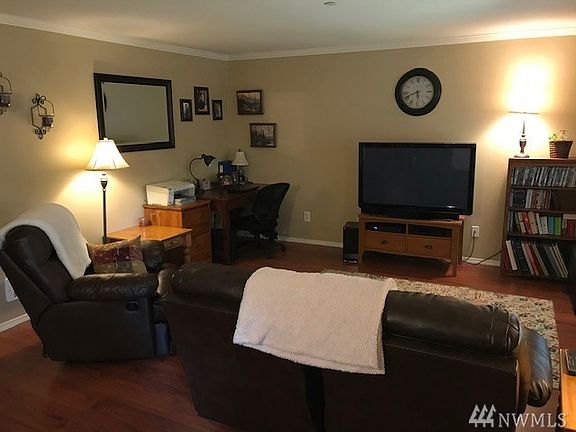 3rd image of 1700 SW Mulberry Pl APT A101