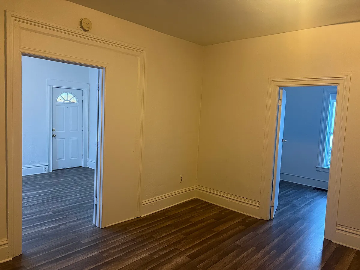 Building Photo - 649 3rd St NW
