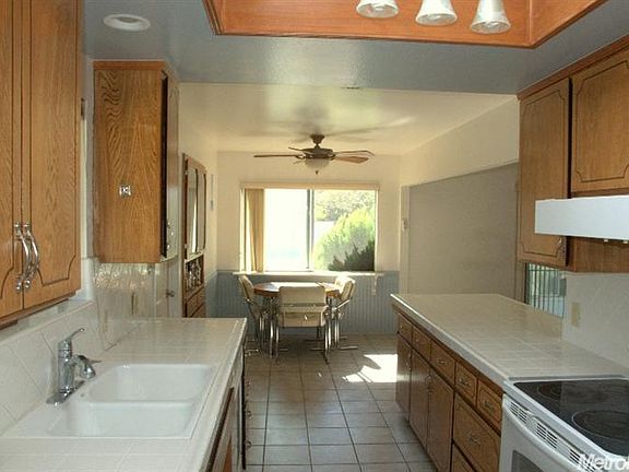 3rd image of 6731 Orleans Way