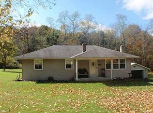 517 Carnahan Rd, Avonmore, PA 15618