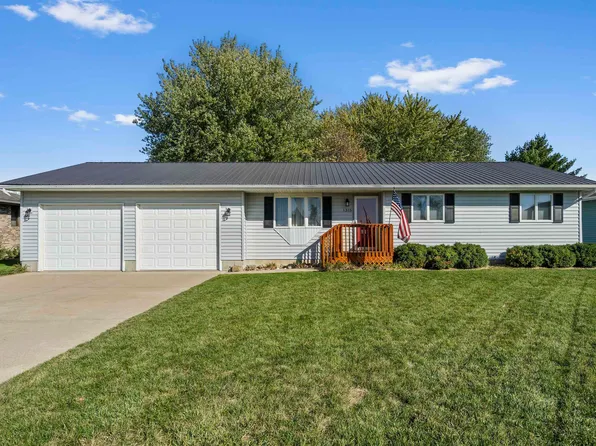 1315 3rd St, Jesup, IA 50648