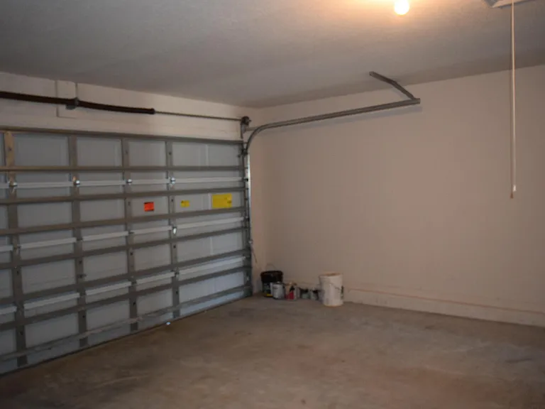 458 Fitzsimmons St SW — Photo 24