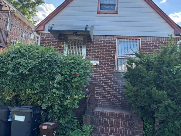 76-36 166th Street, Fresh Meadows, NY 11366