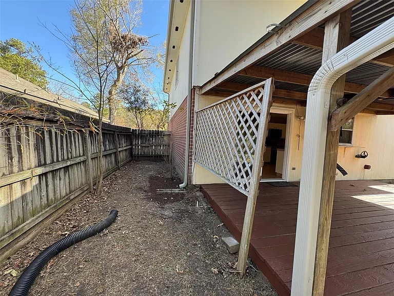18374 Pine Post Ct — Photo 30