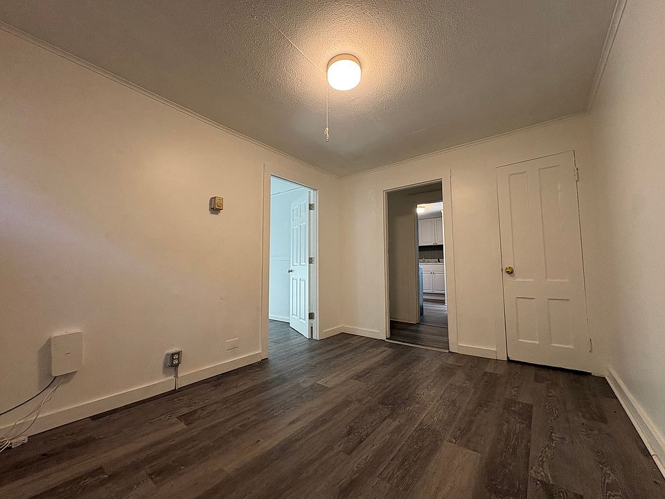 1st image of 215 Park St APT 1
