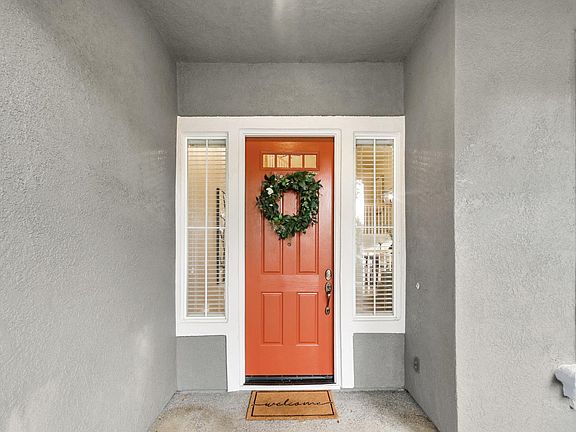 5th image of 1601 Cape Cod Ct