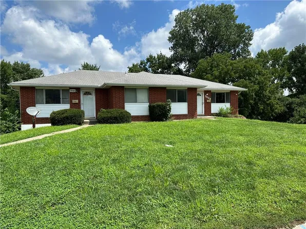 5629-5631 N Strathbury Ave, Kansas City, MO 64151