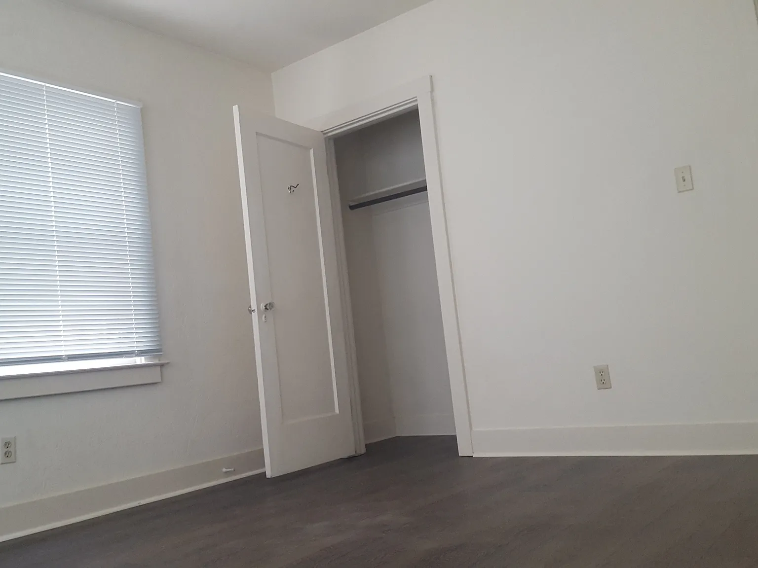 2 bed, 1288 sqft, $2,250 — Photo 2