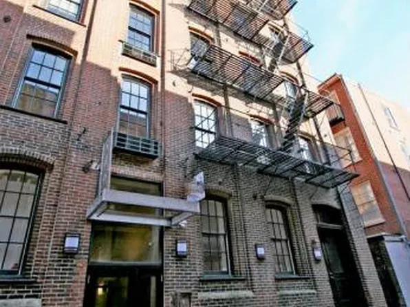 205-15 Cuthbert St #202, Philadelphia, PA 19106