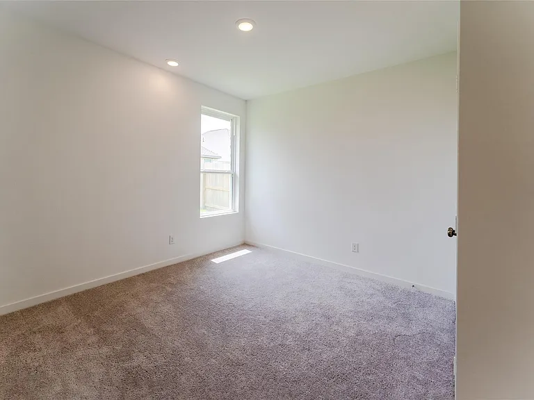 6671 Iron Clover Dr — Photo 25