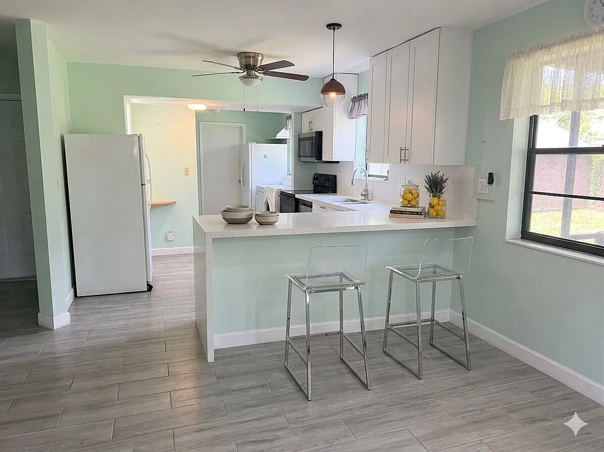 4 bed, 1423 sqft, $3,250 — Photo 2