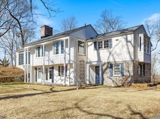 968 Long Hill Rd, Millington, NJ 07946