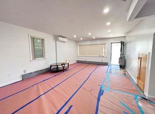 2042 E 12th St FLOOR 1, Brooklyn, NY 11229