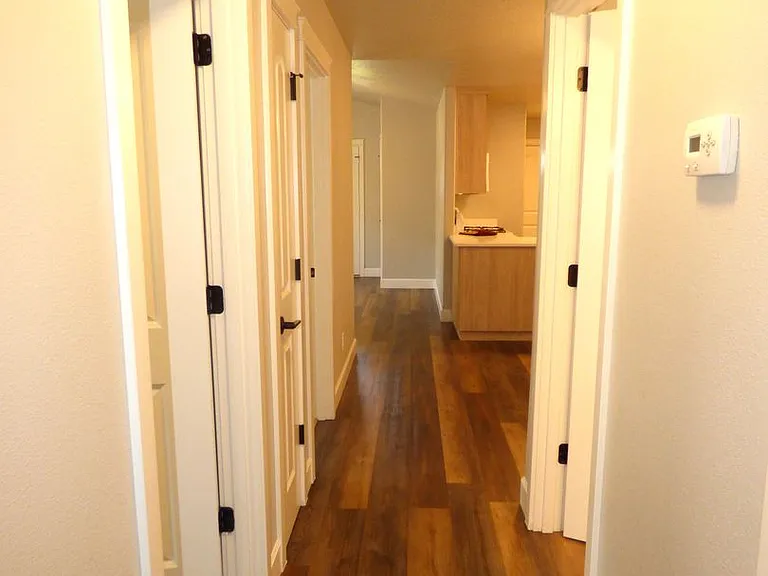 3576-3578 Fisher Ct NE — Photo 39