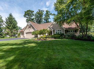 7767 Anchorage Dr SE, Caledonia, MI 49316